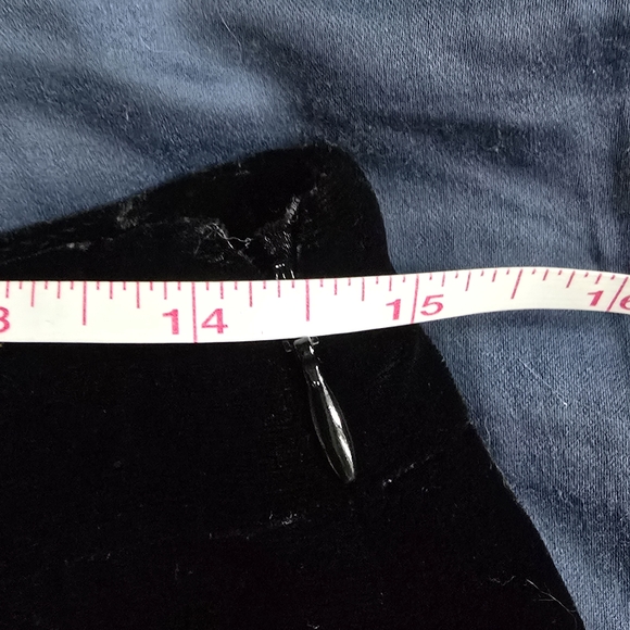 Women's American Retro Carole Black Velvet Skirt with Lace Trim NEW sz 8 - Picture 12 of 13